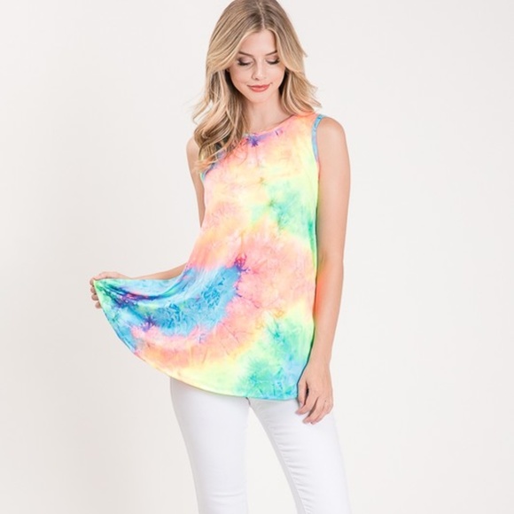 womens plus size neon tops